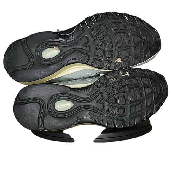 Womens Nike Air Max 97 AQ4137-300 Synthetic Athletic Running Shoes Size 10 Green - Picture 5 of 6